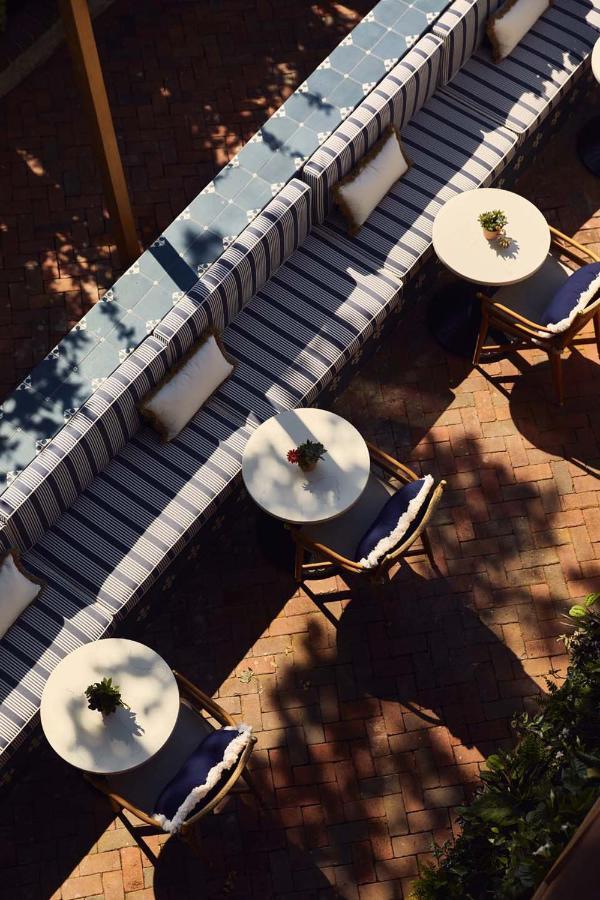 فندق Blue Iris By Life House نانتوكيت المظهر الخارجي الصورة